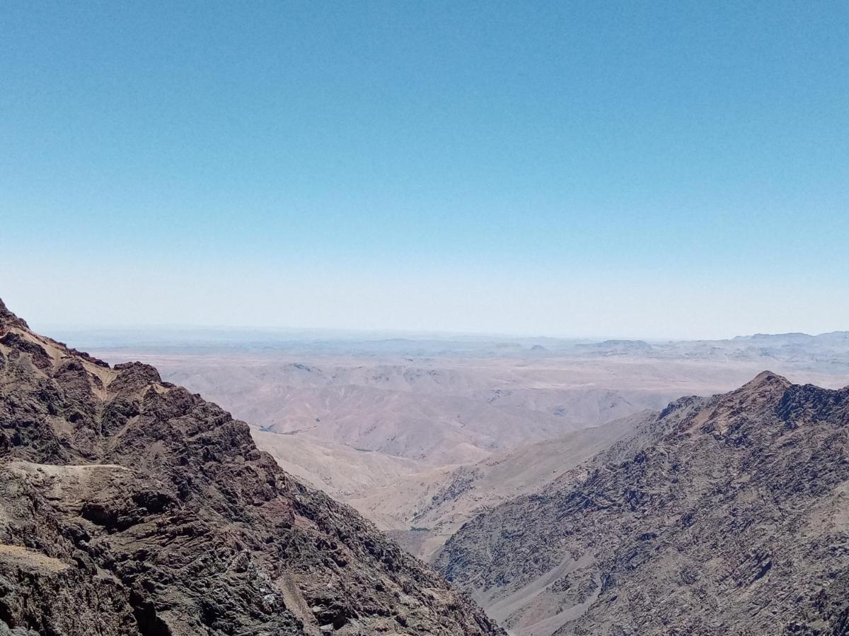 Auberge Toubkal Amsouzart Aitst Idar Tizgui Luaran gambar