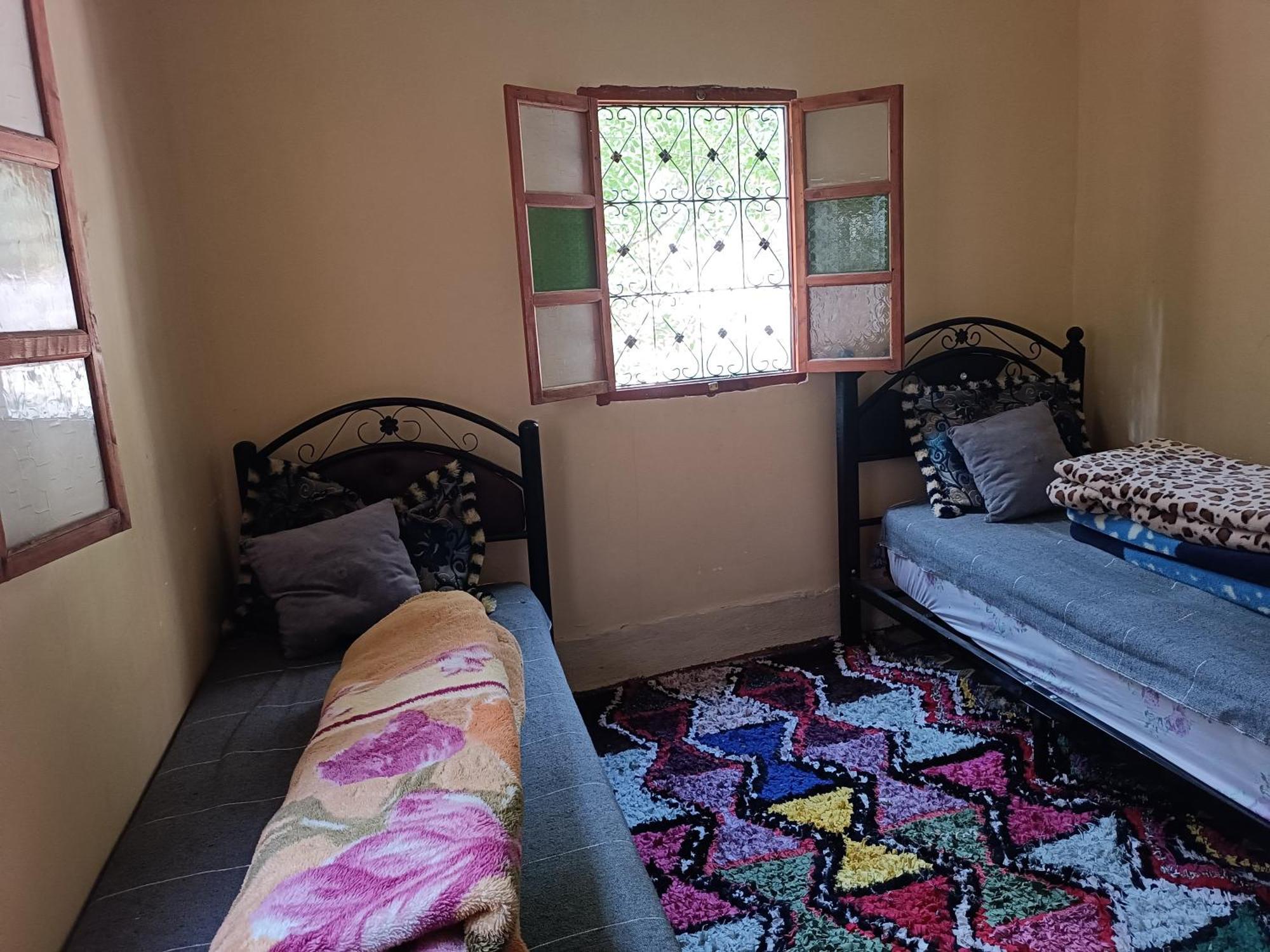Auberge Toubkal Amsouzart Aitst Idar Tizgui Luaran gambar