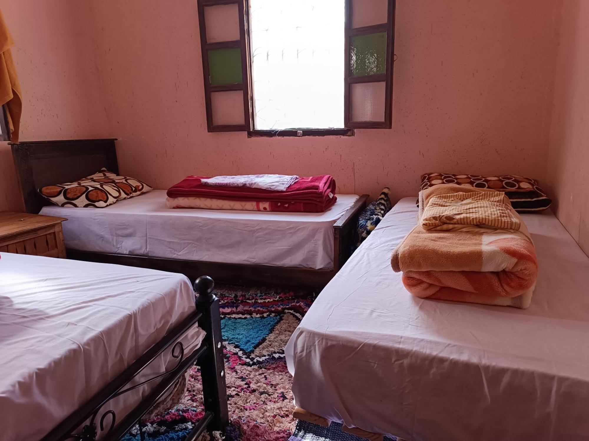 Auberge Toubkal Amsouzart Aitst Idar Tizgui Luaran gambar
