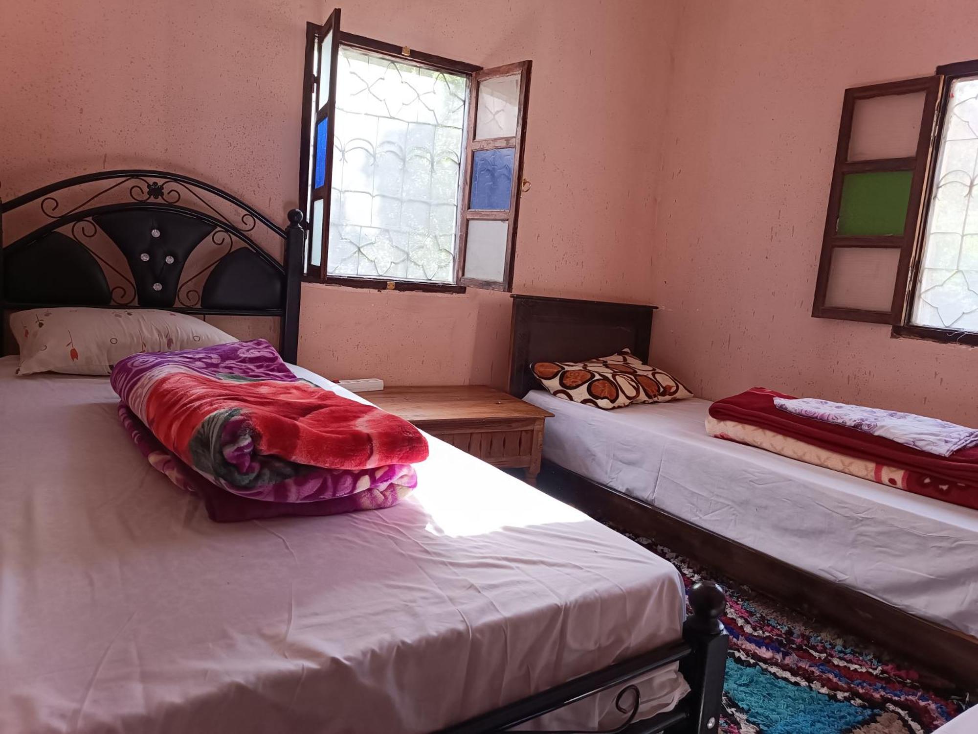 Auberge Toubkal Amsouzart Aitst Idar Tizgui Luaran gambar