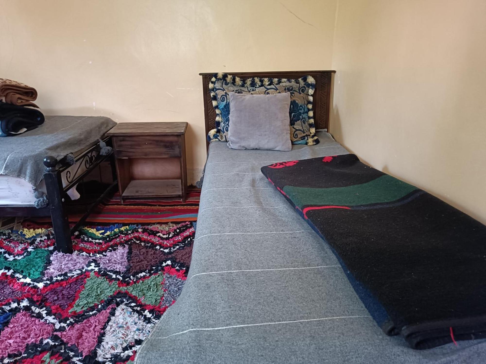 Auberge Toubkal Amsouzart Aitst Idar Tizgui Luaran gambar
